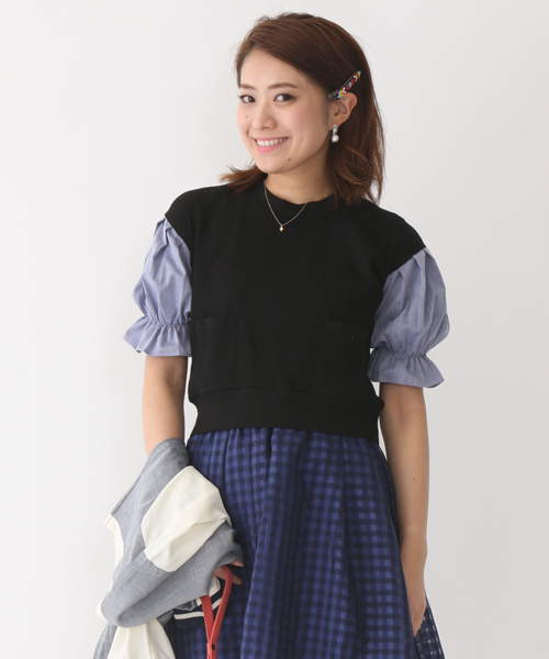 mystic(ミスティック)の「布帛パフスリーブプルオーバー(Tシャツ/カットソー・レディース・オフホワイト/ブラック/グレー/ベージュ・フリ-)」の1枚目の写真