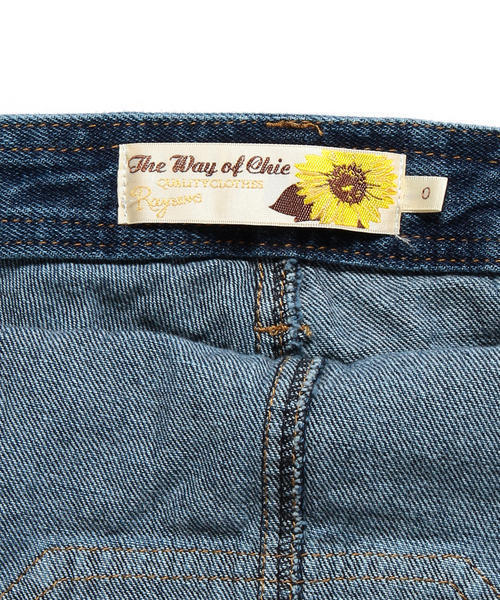 Ray BEAMS（レイビームス）の「Ray BEAMS / デニム スリムサロペット（サロペット/オーバーオール・レディース・ホワイト/サックスブルー/ブルー系その他・1/0）」の17枚目の写真