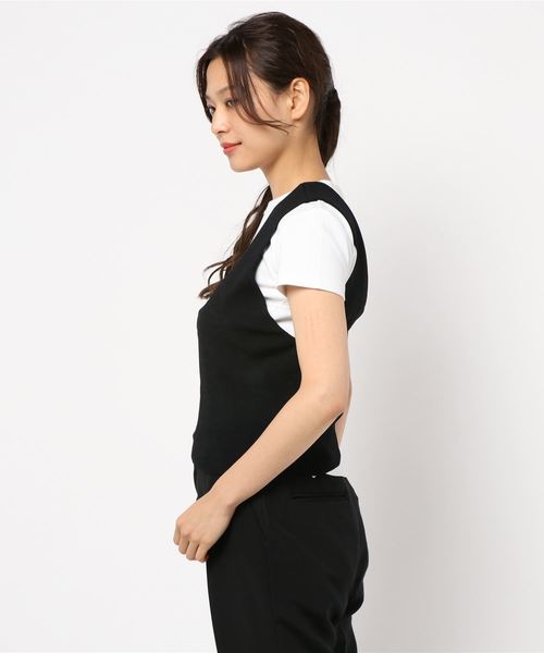 DISCOAT(ディスコート)の「ワンショルベスト(ニット/セーター・レディース・ブラック/ベージュ・FREE)」の4枚目の写真