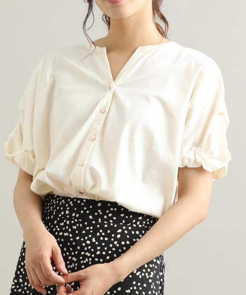 ViS(ビス)の「【Silky smooth touch】【前後2WAY】袖ねじれプルオーバー(Tシャツ/カットソー)」|キナリ