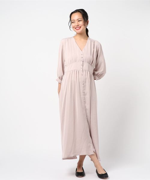 TRUDEA(トルディア)の「フロントボタン ギャザーロングワンピース(シャツワンピース・レディース・ホワイト/ネイビー/ピンク・MEDIUM)」の7枚目の写真