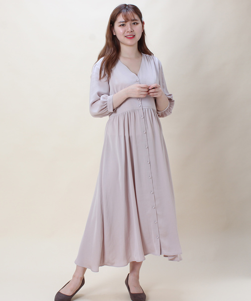 TRUDEA(トルディア)の「フロントボタン ギャザーロングワンピース(シャツワンピース・レディース・ホワイト/ネイビー/ピンク・MEDIUM)」の10枚目の写真