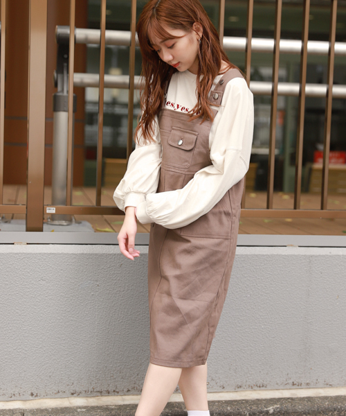 apres jour（アプレジュール）の「ワッペン付きジャンスカ【ZOZOTOWN限定アイテム】（ワンピース・レディース・オフホワイト/モカ・フリー）」の7枚目の写真