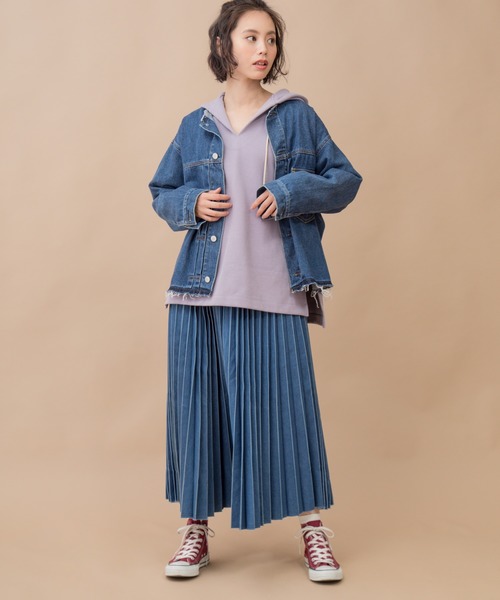 Munich(ミューニック)の「ブリーチデニムノーカラーブルゾン(デニムジャケット・レディース・インディゴブルー・S/XS)」の3枚目の写真