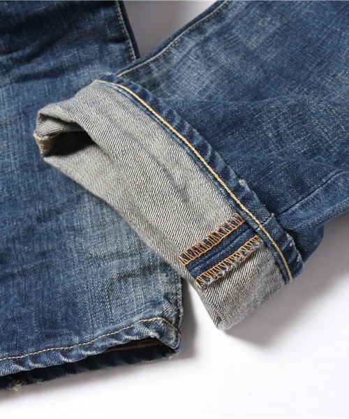 BEAMS（ビームス）の「RED CARD×BEAMS / 別注 Slim Straight DAMEGE（デニムパンツ・メンズ・ブルー・31inch/30inch/28inch/29inch/33inch/32inch）」の2枚目の写真