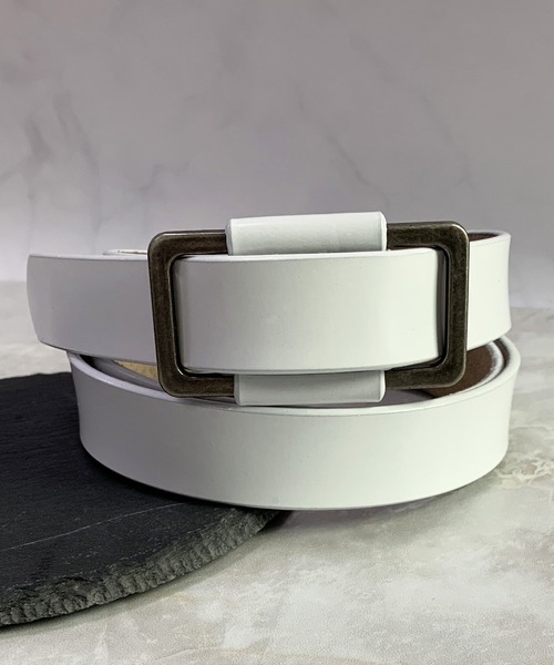 LA VORAGINE（ラ ヴォラジネ）の「レザーベルト（ベルト・レディース・その他/ホワイト系その他2/ホワイト系その他4/ホワイト系その他5/ブラック系その他2/ブラック系その他3/ブラック系その他4/ブラック系その他5/ブラック系その他6/ブラック系その他7/ブラウン系その他2/ブラウン系その他3/ブラウン系その他4/ブラウン系その他5/ブラウン系その他6/ブラウン系その他7/イエロー系その他2/イエロー系その他3/イエロー系その他6/イエロー系その他7/レッド系その他2/レッド系その他3/レッド系その他4/レッド系その他5/レッド系その他6/レッド系その他7/イエロー系その他/その他1/その他2/ホワイト系その他/ブラック系その他/ブラウン系その他/レッド系その他/レッド/ブラウン/イエロー系その他5/イエロー系その他4/その他3/その他4/ブラック/ホワイト/その他5/その他6/その他7/その他8・FREE）」の6枚目の写真