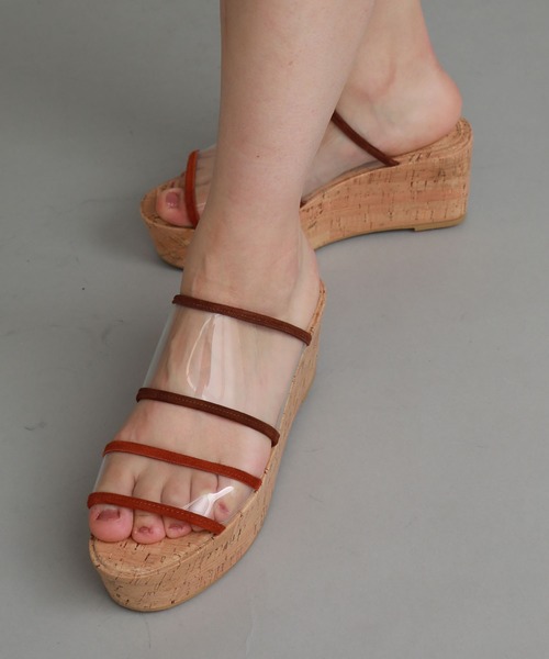 TSURU by Mariko Oikawa（ツルバイマリコオイカワ）の「【TSURU by Marikooikawa(ツルバイマリコオイカワ)】Herper　コルクソール厚底クリアサンダル（サンダル・レディース・ブラック/ブラウン・LARGE/MEDIUM/SMALL）」の5枚目の写真