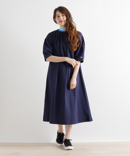 Champion(チャンピオン)の「Champion リブハイネックフレアワンピース(ワンピース・レディース・ベージュ/ネイビー・02)」の7枚目の写真