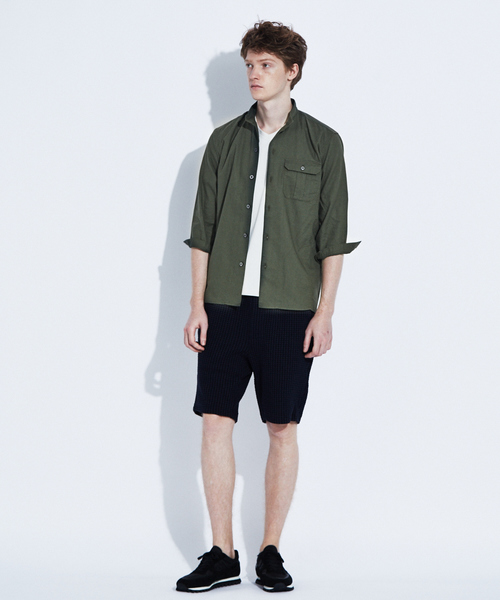 ABAHOUSE（アバハウス）の「コットンリネンスタンドカラーシャツ（シャツ/ブラウス・メンズ・グレイッシュベージュ/カーキ/ブルー・44/46/48）」の17枚目の写真