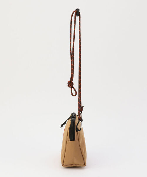 UNIVERSAL OVERALL（ユニバーサルオーバーオール）の「【UNIVERSAL OVERALL/ユニバーサルオーバーオール】NEW DELTA サコッチ #UVO-064（ショルダーバッグ・メンズ・ブラック/ダークグリーン/ベージュ/ライトパープル・FREE）」の5枚目の写真