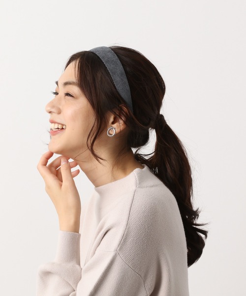 GLOBAL WORK（グローバルワーク）の「コーデュロイカチューシャ/917419（カチューシャ・レディース・ブラック/オフホワイト/グレー・FREE）」の3枚目の写真