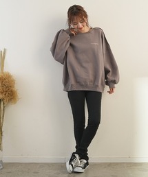 バックロゴプリントBIGプルオーバー