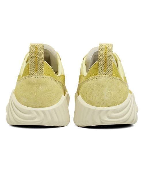 ACROMOUNT / アクロモント（スニーカー）｜Onitsuka Tiger（オニツカタイガー）