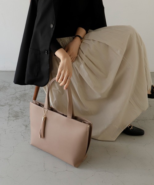 【セール】タッセル付きビジネストートバッグ A4サイズが収納可能な通勤バッグ（トートバッグ）｜VitaFelice（ヴィータフェリーチェ）