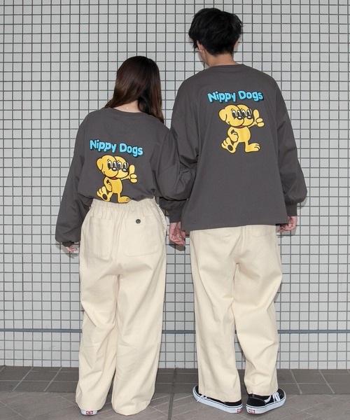PairPair(ペアペア)の「【minagiコラボ】バックプリントBIGロンT(ユニセックス)(Tシャツ/カットソー・メンズ・オフホワイト/スミクロ/グレイッシュベージュ・FREE)」の17枚目の写真
