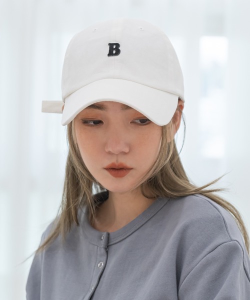 UNE MANSION（ユヌマンション）の「[ユニセックス]ロゴキャップ（キャップ・レディース・ブラック/ライトブルー/ホワイト/ベージュ/グリーン/イエロー/ピンク/クリーム・ONE SIZE）」の11枚目の写真