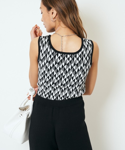 SPIRALGIRL（スパイラルガール）の「ジャガードニットセットアップ（ワンピース・レディース・ブラック/グリーン・FREE）」の15枚目の写真