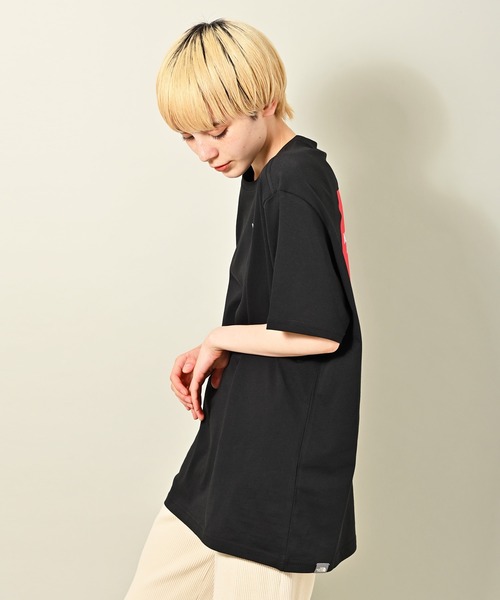 THE NORTH FACE(ザノースフェイス)の「THE NORTH FACE(ザ・ノース・フェイス) レッドボックス 半袖Tシャツ(Tシャツ/カットソー・レディース・ホワイト/ブラック/インディゴブルー・M/L/S/XXL/XL)」の5枚目の写真