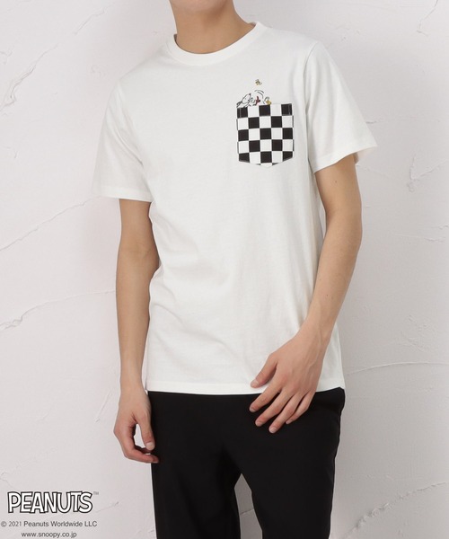 PEANUTS(ピーナッツ)の「チェッカーフラッグ ポケット付き 半袖Tシャツ(Tシャツ/カットソー・メンズ・ブラック/ベージュ/ホワイト・M/L/XL)」の1枚目の写真