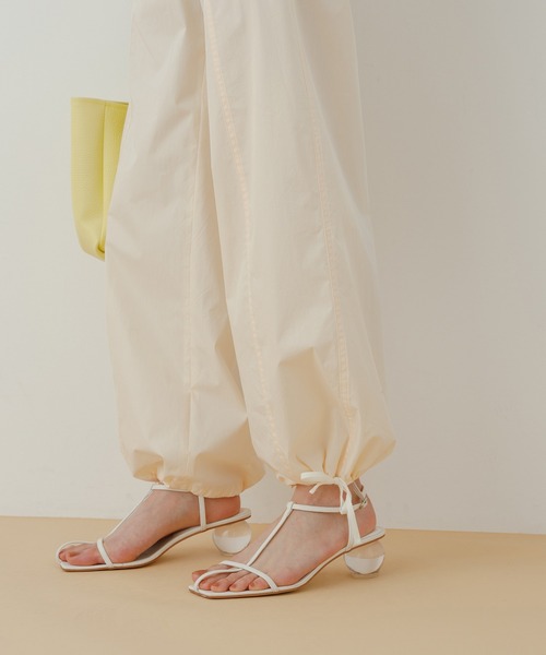 ADAM ET ROPE'(アダムエロペ)の「【ZOZO限定】コットンナイロンパラシュートパンツ(その他パンツ・レディース・オフホワイト/グリーン系その他・38/36)」の3枚目の写真