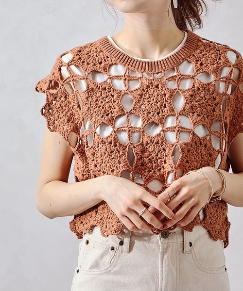 acro（アクロ）の「かぎ針編みフレンチスリーブニットトップス/AC1033（ニット/セーター・レディース・ホワイト/オレンジ/グリーン/ブルー/イエロー/グレー/ブラック・ﾌﾘ-）」の7枚目の写真