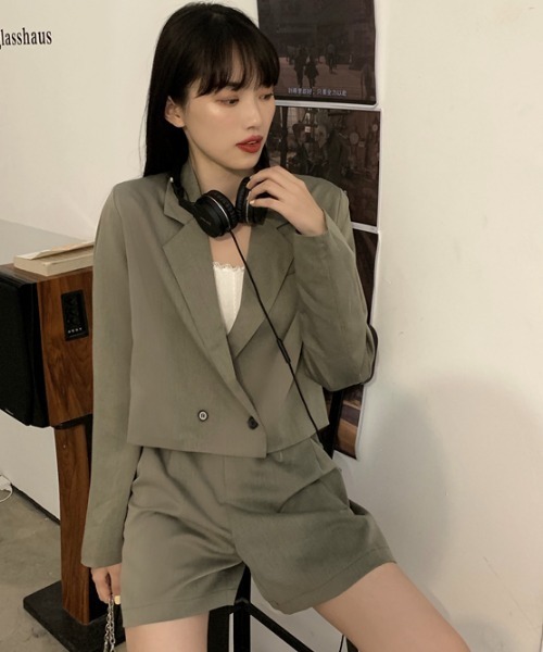 MANGROVE(マングローブ)の「【セットアップ対応】ショート丈ダブルジャケット(テーラードジャケット・レディース・ブラック/カーキ系・FREE)」の6枚目の写真