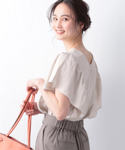 GLOBAL WORK（グローバルワーク）の「フレンチリネン混フリルブラウス/942769（シャツ/ブラウス・レディース・ホワイト/ブラック/ベージュ系その他/ブルー系その他/グレー系その他7・MEDIUM/LARGE）」の17枚目の写真