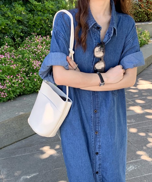 Jewelobe（ジュエローブ）の「ポイント刺繍デニムシャツワンピース（ワンピース・レディース・ブルー・FREE）」の7枚目の写真