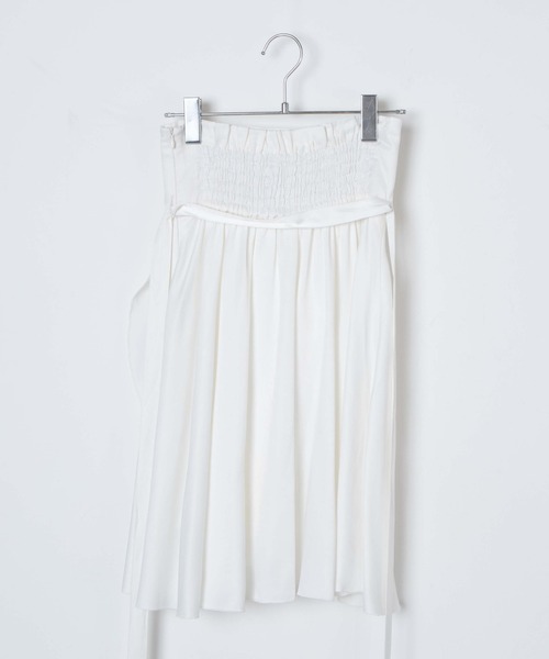 Romansual（ロマンシュアル）の「Romansual/サテンバレリーナフレアスカート（スカート・レディース・ホワイト/ブラック・SMALL/MEDIUM）」の19枚目の写真