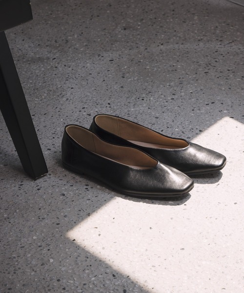 LEPSIM（レプシィム）の「多機能シアワセパンプス　955204（パンプス・レディース・ブロンズ/イエロー/グレイッシュベージュ/ブラック/ゼブラ/グリーン・MEDIUM/X-LARGE/LARGE/SMALL）」の2枚目の写真