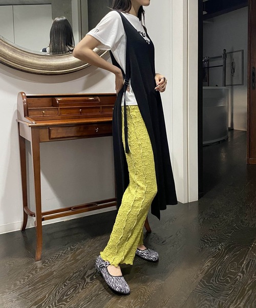 AS KNOW AS PINKY(アズノゥアズピンキー)の「ランダムにWAVYなパンツ(その他パンツ・レディース・オフホワイト/イエロー/ブルー・FREE)」の11枚目の写真