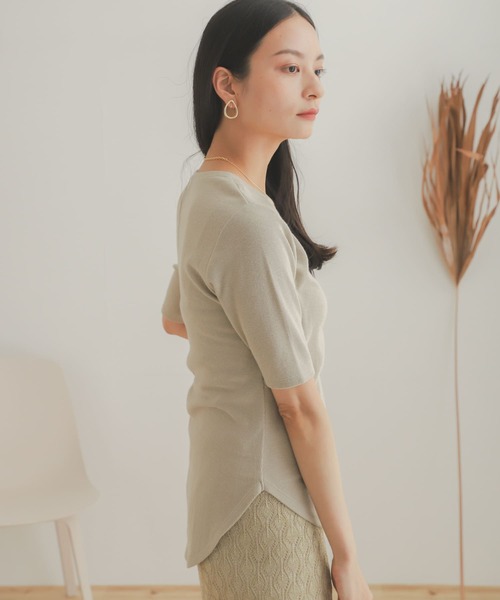 SENSE OF PLACE by URBAN RESEARCH(センスオブプレイスバイアーバンリサーチ)の「レイヤードボタンディテールトップ(Tシャツ/カットソー・レディース・イエロー/ブラック/ライトベージュ・ONE)」の5枚目の写真