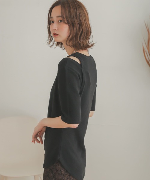 SENSE OF PLACE by URBAN RESEARCH(センスオブプレイスバイアーバンリサーチ)の「レイヤードボタンディテールトップ(Tシャツ/カットソー・レディース・イエロー/ブラック/ライトベージュ・ONE)」の13枚目の写真