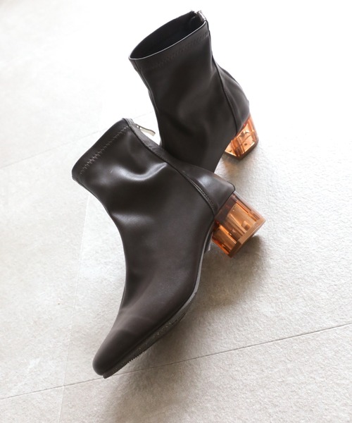 VIVIAN（ヴィヴィアン）の「クリアヒールストレッチショートブーツ（ブーツ・レディース・ブラック/ダークブラウン/アイボリー/グレー系その他7・LL/S/M/L）」の4枚目の写真