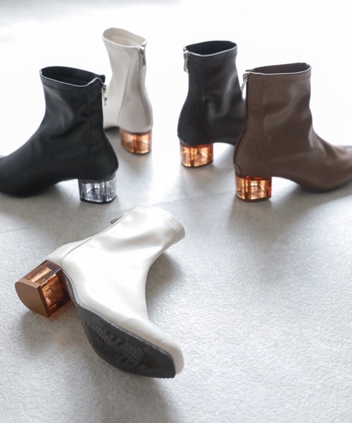 VIVIAN（ヴィヴィアン）の「クリアヒールストレッチショートブーツ（ブーツ・レディース・ブラック/ダークブラウン/アイボリー/グレー系その他7・LL/S/M/L）」の2枚目の写真