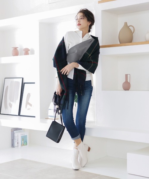 VIVIAN（ヴィヴィアン）の「クリアヒールストレッチショートブーツ（ブーツ・レディース・ブラック/ダークブラウン/アイボリー/グレー系その他7・LL/S/M/L）」の11枚目の写真