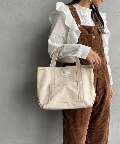 ORCIVAL（オーシバル）の「[ORCIVAL/オーシバル] キャンバストートバック（トートバッグ・レディース・グレー/ホワイト×グレー/ベージュ/サンドベージュ/ブラウン/ライトグレー/ダークグレー/ブラック/ホワイト×ブラック/アイボリー/その他/その他2/ブラック×カーキ/その他1/ホワイト×ブラウン・ONE SIZE）」の2枚目の写真