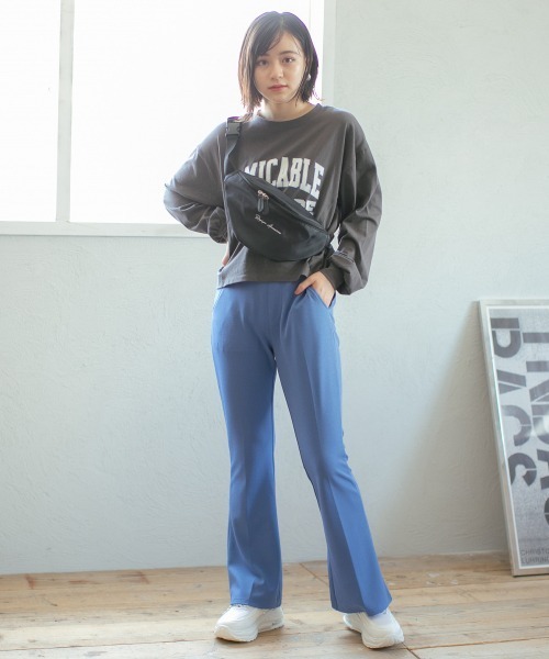 repipi armario(レピピ アルマリオ)の「カレッジロゴショート丈Tシャツ(Tシャツ/カットソー・キッズ・ホワイト/オレンジ/チャコールグレー/グリーン・MEDIUM/SMALL/LARGE)」の21枚目の写真