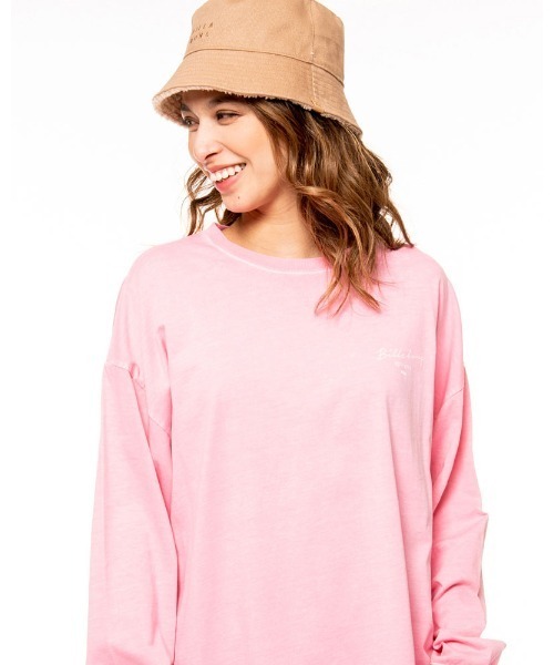 BILLABONG(ビラボン)の「BILLABONG レディース TRYANGLE LOGO LS TEE ロンT 【2021年秋冬モデル】/ビラボン バックプリント長袖ロンT(Tシャツ/カットソー・レディース・ブラウン/ピンク/ブラック/オフホワイト・MEDIUM/LARGE)」の18枚目の写真