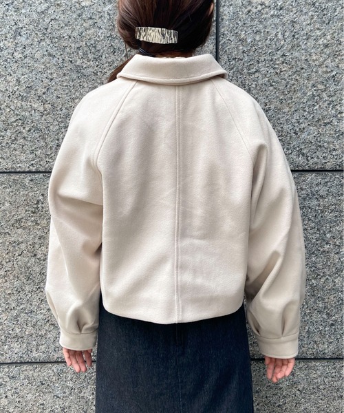 EPIMI E'PIMMY（エピミエピミー）の「ビッグカラーショートジャケット（その他アウター・レディース・ブラック/ベージュ/アイボリー/杢グレー・MEDIUM）」の8枚目の写真