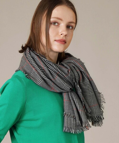 MACKINTOSH LONDON（マッキントッシュ ロンドン）の「グレンチェックカシミヤシルクストール（ストール/ショール・レディース・ブラック/ベージュ・FREE）」の10枚目の写真