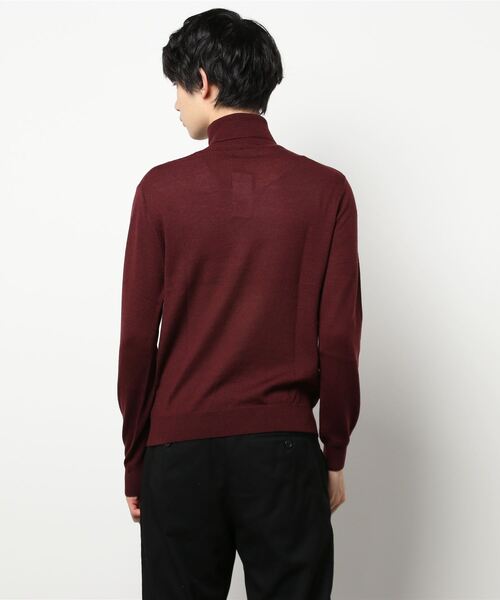 Alexander Julian（アレキサンダージュリアン）の「アレキサンダージュリアンメンズ/ALEXANDER JULIAN：MEN  抗ピリング ウール タートルニット（ニット/セーター・メンズ・ベージュ/ブラウン/イエロー/ワインレッド/ブラック/アイボリー/ターコイズブルー/グレー・MEDIUM/LARGE/X-LARGE）」の10枚目の写真