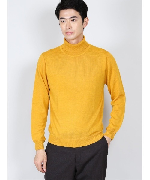 Alexander Julian（アレキサンダージュリアン）の「アレキサンダージュリアンメンズ/ALEXANDER JULIAN：MEN  抗ピリング ウール タートルニット（ニット/セーター・メンズ・ベージュ/ブラウン/イエロー/ワインレッド/ブラック/アイボリー/ターコイズブルー/グレー・MEDIUM/LARGE/X-LARGE）」の7枚目の写真