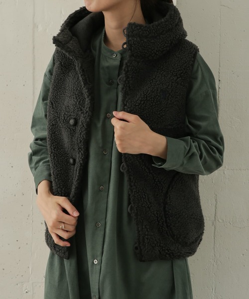 GYMPHLEX（ジムフレックス）の「GYMPHLEX　BOA HOODED VEST（ベスト・レディース・ブラウン/アイボリー/グレー系その他・14）」の3枚目の写真