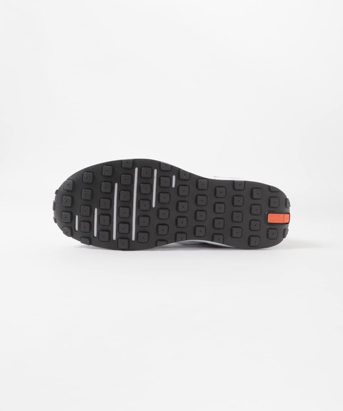 NIKE(ナイキ)の「NIKE ウィメンズ ワッフル 1(スニーカー・レディース・ホワイト/ブラック系その他・23.5/24/24.5)」の14枚目の写真