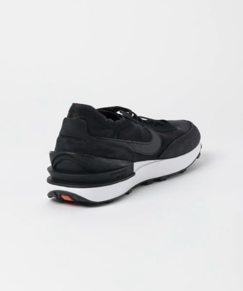 NIKE(ナイキ)の「NIKE ウィメンズ ワッフル 1(スニーカー・レディース・ホワイト/ブラック系その他・23.5/24/24.5)」の6枚目の写真