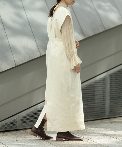 Bab（バブ）の「リボンセットジャンパースカート（ワンピース・レディース・ブラウン/ベージュ/アイボリー・M）」の4枚目の写真