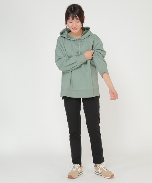 ikka(イッカ)の「【親子コーデ】ダンボールニットフードパーカー(パーカー・レディース・ブラック/ベージュ/グレー/グリーン系その他/パープル系その他/イエロー系その他/ライトイエロー・S/M/L)」の14枚目の写真