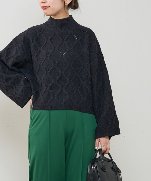 natural couture(ナチュラルクチュール)の「アイレットアーガイルハイネックニット(ニット/セーター・レディース・ブラック/オフホワイト/サックスブルー/ピンクベージュ・FREE)」の19枚目の写真