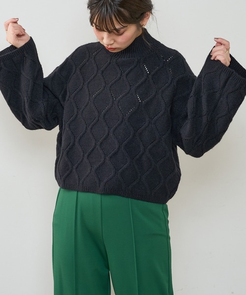 natural couture(ナチュラルクチュール)の「アイレットアーガイルハイネックニット(ニット/セーター・レディース・ブラック/オフホワイト/サックスブルー/ピンクベージュ・FREE)」の17枚目の写真